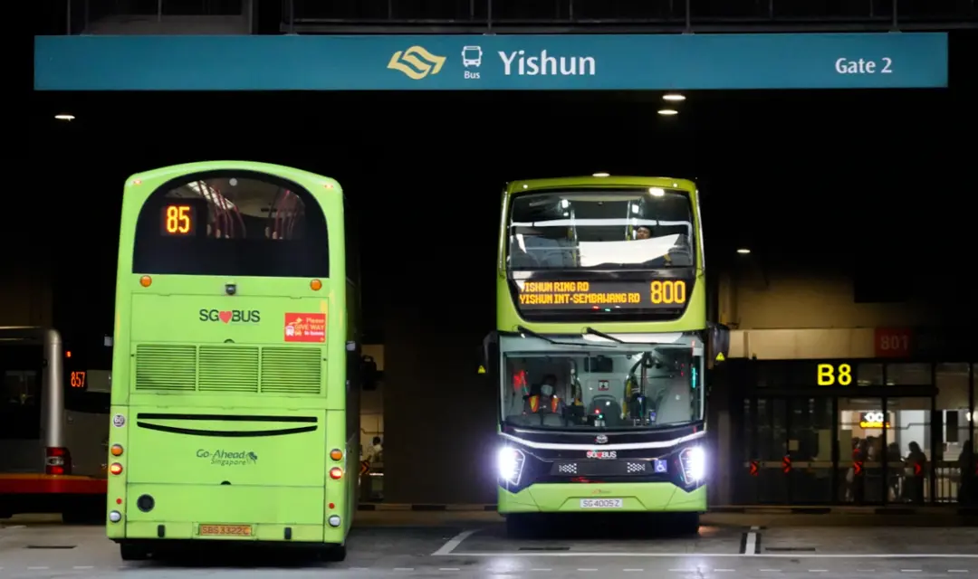 รถโดยสารไฟฟ้าไร้คนขับคันแรกของจีนเปิดตัวในสิงคโปร์